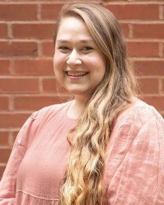 Photo of Rachel Chandler, Art Therapist in Louisville, KY