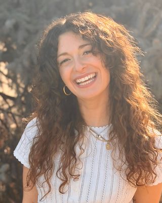 Photo of Sloan Krakovsky, Clinical Social Work Candidate, MSW, SWC
