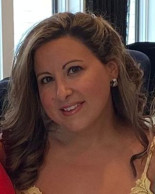 Photo of Erin Beth Tizio Psychotherapist, Art Therapist in 11782, NY