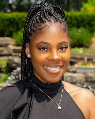 Photo of Raven Burns, Pre-Licensed Professional in Homewood, IL