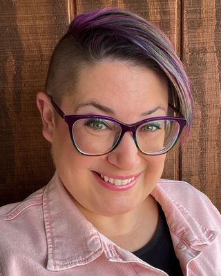 Photo of Kim Flecken, Clinical Social Work/Therapist, LCSW