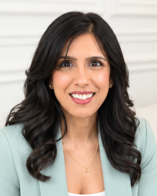 Photo of Dr. Neha Sethi-Singh, Registered Psychotherapist (Qualifying), MSc, ND , RP(Qua)