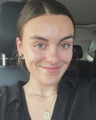 Photo of Emily Blood, Clinical Social Work/Therapist, LICSW