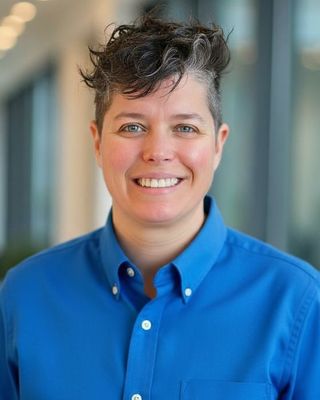 Photo of Shannah Rasmussen, Registered Psychotherapist (Qualifying), MA, BBA