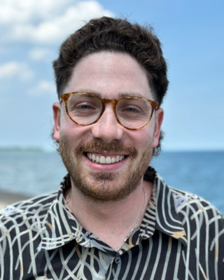 Photo of Adam Landau, Pre-Licensed Professional, LSW, MSW