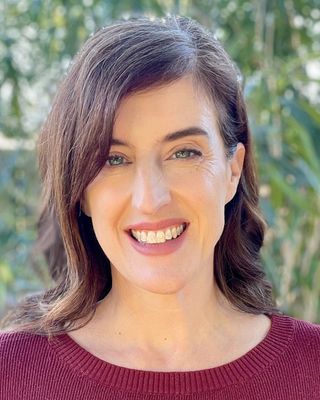 Photo of Laura Christofferson Celnar - Laura Celnar, Child and Parent Therapist, Clinical Social Work/Therapist, LCSW, RPT