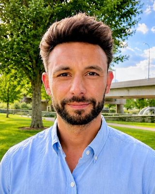 Photo of Matthew Schwartz, Pre-Licensed Professional, MSW, RCSWI