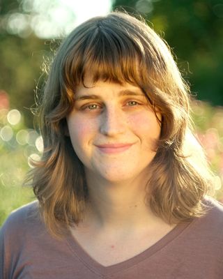 Photo of Aoife McAndless-Davis, Counsellor, MPCC, BFA