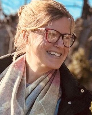 Photo of Cath Elliott, Counsellor, MBACP