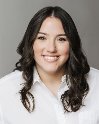 Photo of Gillian Gornitsky, Counsellor, MA, CCC, ND