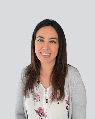 Photo of Christina Cisneros, Marriage & Family Therapist, LMFT