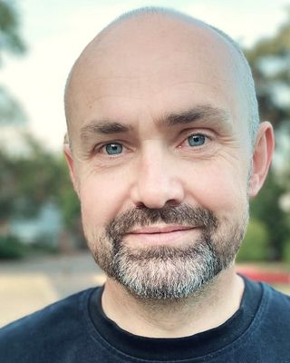 Photo of Scott Ballinger, Counsellor, MSc, MBACP
