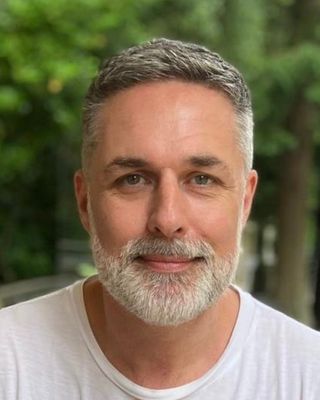 Photo of Simon Rutter, Psychotherapist, MSc, MBACP Accred