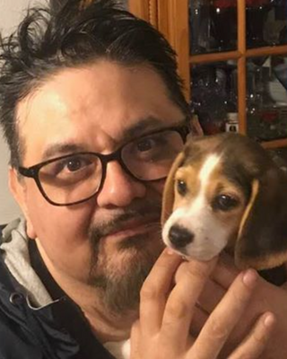 Photo of Henry Flores, Marriage & Family Therapist, LMFT