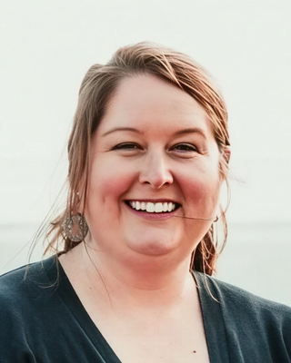 Photo of Carrie Harris, Clinical Social Work/Therapist, LCSW
