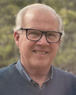Photo of Dave Lee, Psychologist, LP
