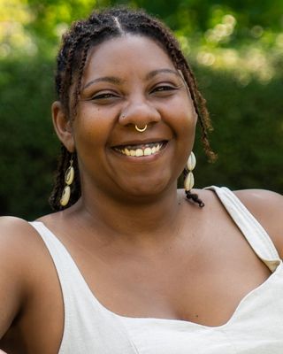 Photo of Aja Washington, Clinical Social Work/Therapist, LCSW