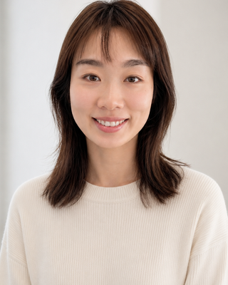 Photo of Christine Yixuan Peng, Social Worker, MA, AMHSW