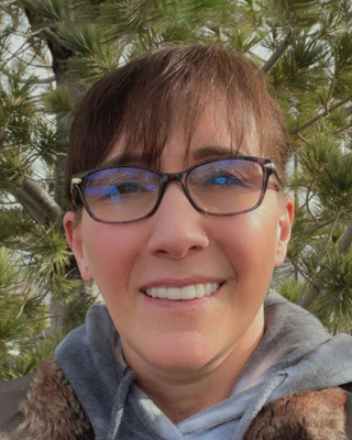 Photo of Kelly Valente, Marriage & Family Therapist, LMFT