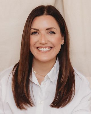 Photo of Arin Salisbury, Counselor in East Peoria, IL