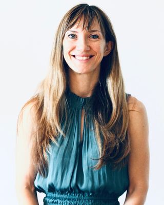 Photo of Dr Ileana Katherine Hatton, Psychologist, PhD, PsyBA - Clin. Psych