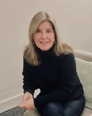 Photo of Angela Chambers, Counsellor, MBACP