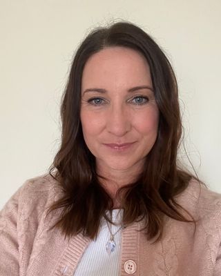 Photo of laura Mearns, Counsellor, MBACP