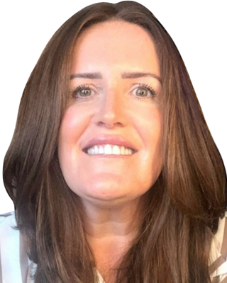 Photo of Lindsay Curtis-Standish, Psychotherapist, MBABCP