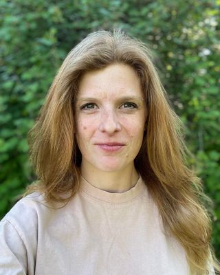 Photo of Emma Stewart, Counsellor, MBACP