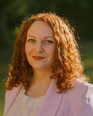 Photo of Maryna Taliaronak - Maryna Taliaronak - Supporting Healing & Growth, Registered Psychotherapist (Qualifying), CATA, BCATA