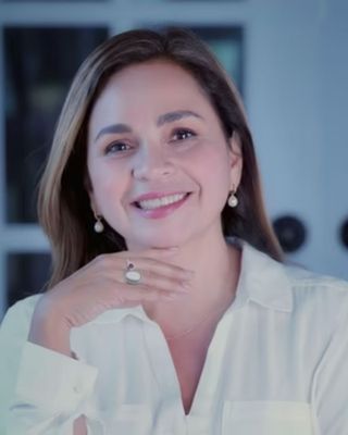 Photo of Esperanza Applestein, Marriage & Family Therapist, LMFT