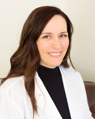 Photo of Antonia Benton, Psychiatric Nurse Practitioner, DNP, APRN, PMHNP