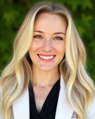 Photo of Amanda Cherrington, Psychiatric Nurse Practitioner, APRN, PMHNP