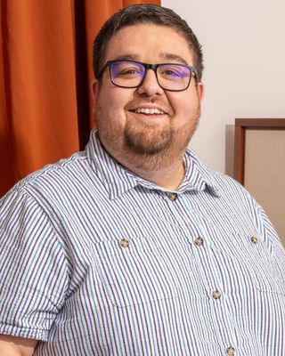 Photo of Chad Fraga, Associate Marriage & Family Therapist in California