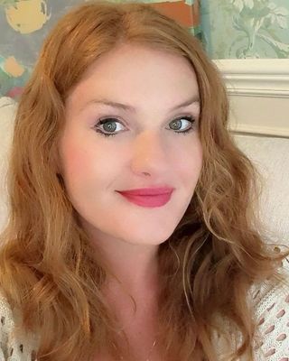 Photo of Emilie Brazinski, Counselor, LCPC