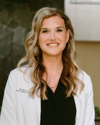 Photo of Brianna Wicinski, Psychiatric Nurse Practitioner, MSN, PMHNP, FNP, FPA, RN