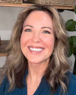 Photo of Traci Marando, Psychiatric Nurse Practitioner, MSN, APRN, PMHNP, BC