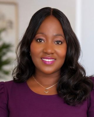 Photo of Loore Omotuyi, Psychiatric Nurse Practitioner, PMHNP