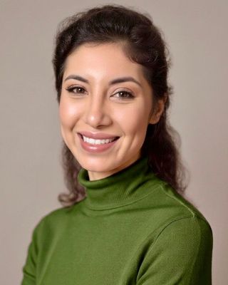 Photo of Paloma Hetherington, Marriage & Family Therapist Associate, LMFT-A