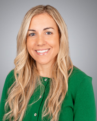 Photo of Andrea Papa- Molter, Psychiatrist, MD
