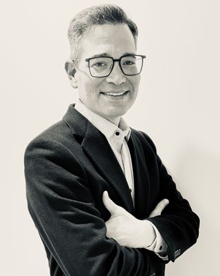Photo of Aron Tendler, Psychiatrist, MD, CBSM, DABPN, FAPA, DABOM