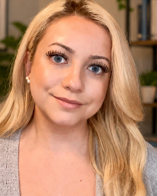 Photo of Nicole C Nicole C - Nicole Compagnone | Trauma | Burnout | ADHD, Pre-Licensed Professional, Intern, Career, ADHD, Anxiety