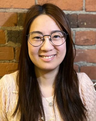 Photo of Emma Miu Ching Cheuk, Registered Social Worker, RSW, MA