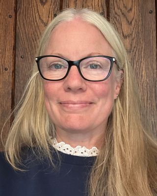 Photo of Victoria Froome - Victoria Froome (Dragonfly Psychotherapy), Psychotherapist, MA, MBACP