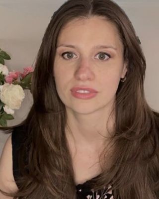 Photo of Anna Kizeweter - DeepTalk Therapy (Anna Brelyk) Kizeweter, Registered Psychotherapist (Qualifying), MA, CAND, RPQ