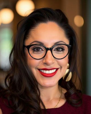 Photo of Ivonne Ortega, Licensed Professional Clinical Counselor, LPCC