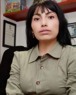 Foto de Lupita Fernández Becerra - Definitive Salud Integral, Psicoterapeuta