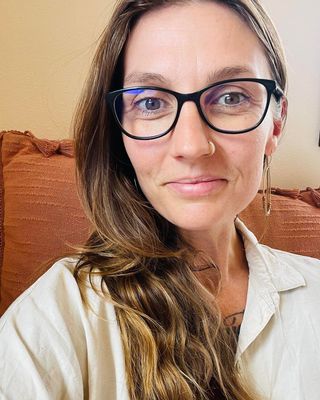 Photo of Sarah Lou Warren, Clinical Social Work/Therapist, LCSW