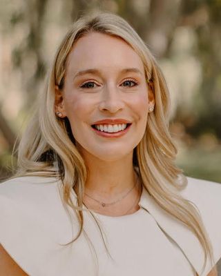 Photo of Leah Carter Lafountain, Psychiatric Nurse Practitioner, PMHNP