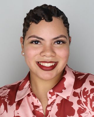 Photo of Gina Gonzalez, LCSW Associate , MSW, LCSWA